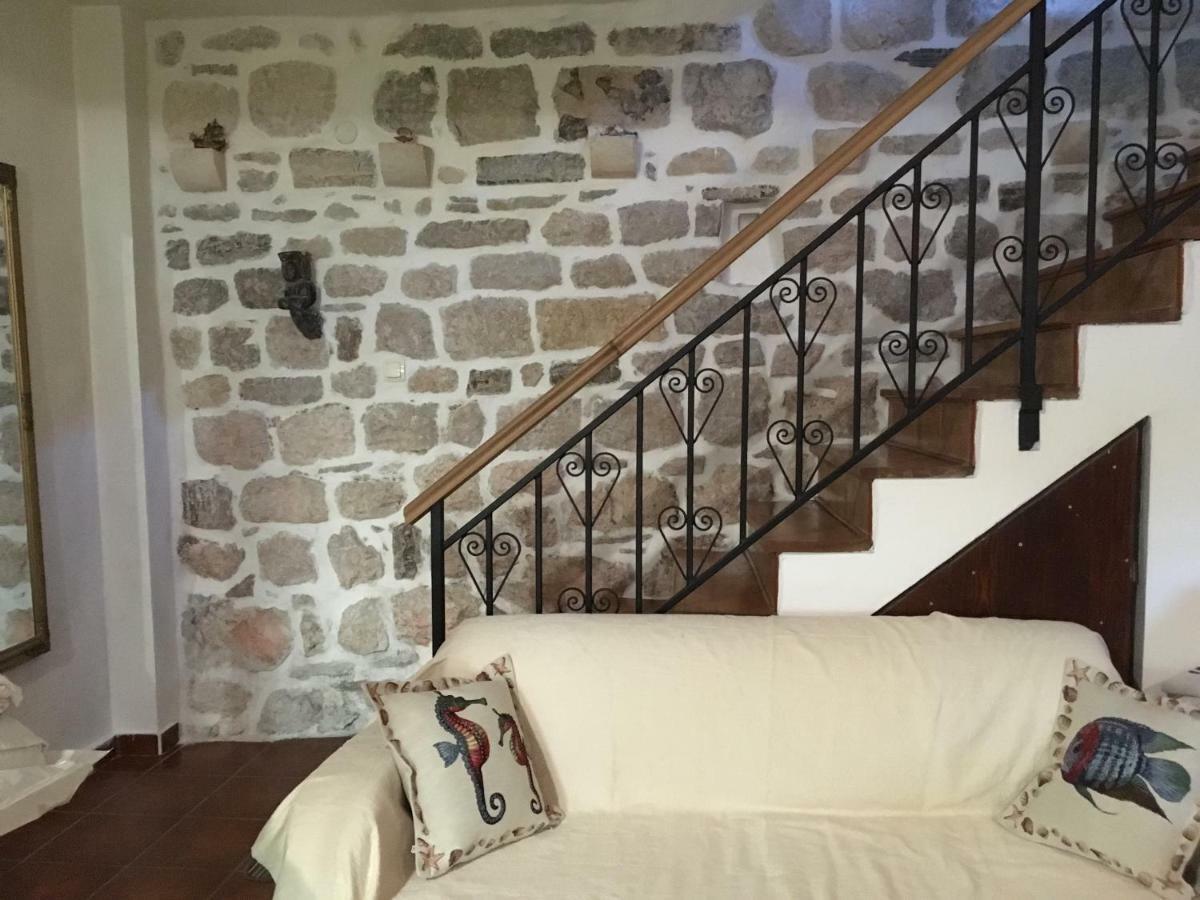 Be happy in Perast Appartement Buitenkant foto